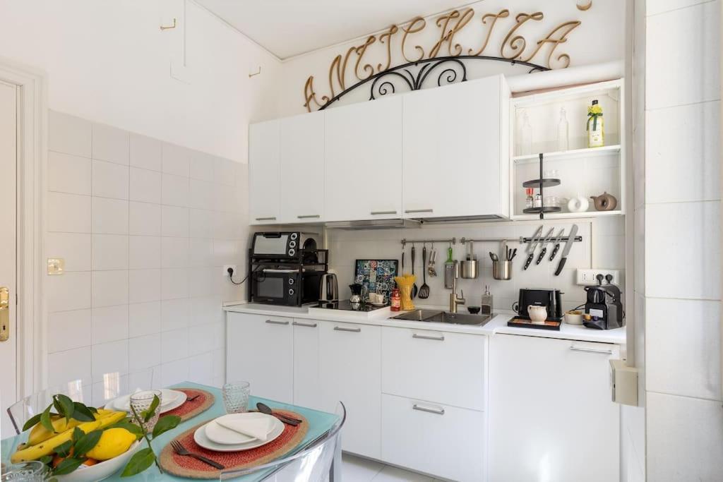 Appartement Luxurious Of The Antiquarian At Spanish Steps Rome