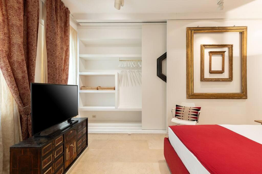 Appartement Luxurious Of The Antiquarian At Spanish Steps Rome