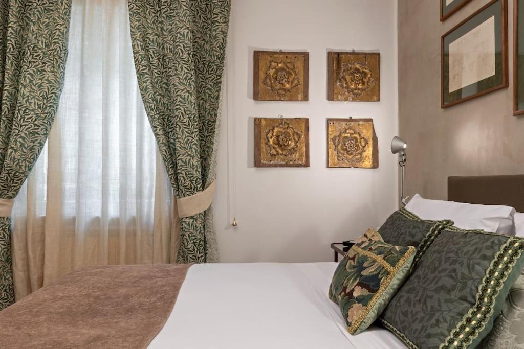 Luxurious Of The Antiquarian At Spanish Steps Appartement *